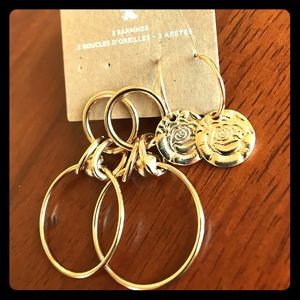 Gold Hoop & Rose Earrings - 2 pack